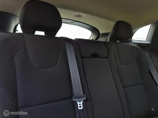 VOLVO V40 1.5 T2 EDITION AUTOMAAT/LED/NAVI/BLUETOOTH/CRUISE/16''LMV / 19