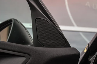 BMW 1-serie 116d F40 Executive Edition | 1e eigenaar | NL Auto | HiFi audio | DAB | LED | Apple Carplay | Rijstrooksensor | Cruise control | Climate control | Sportstuur | Active Guard Plus / 35