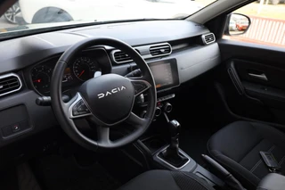 Dacia Duster 1.3 TCe 150 Journey|Camera|Carplay|Trekhaak|Clima|Cruise|Facelift model! / 10