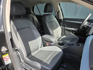 Volkswagen Golf 1.5 eTSI 150pk | Trekhaak | Stoelverwarming | Navi | Cruise | Carplay / 6