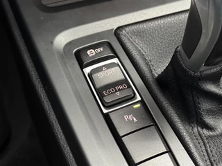 BMW X1 sDrive18iA High Executive | Cruise Control | Camera | Navigatie | Stoelverwarming | LM-Velgen | Climate Control | Elektrisch bedienbare Achterklep | PDC | LED Verlichting ( Vestiging - Vianen ) / 28