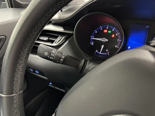 Toyota C-HR 1.2 Dynamic CAMERA NAVIGATIE TREKHAAK ECC CRUISE LM. / 24