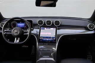 Mercedes C-klasse Estate 220 d AMG Line / Panoramadak / Burmester Surround / Massage Stoelen / Night Pakket / Trekhaak Wegklapbaar / 25