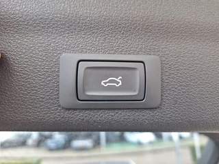 Audi A6 Avant 45 TFSI 2x S-Line (Trekhaak,Virtual,Memory) / 32