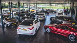 CUPRA Leon Sportstourer 1.4 e-Hybrid Business / 45
