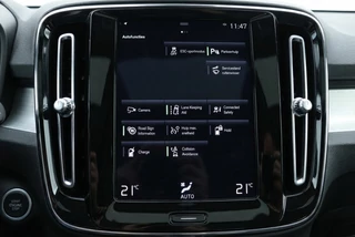 Volvo XC40 T5 Recharge Bright 262PK Plug-in Hybrid Carplay | Camera | Keyless | / 13