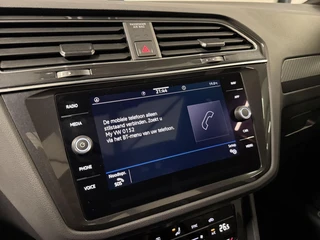 Volkswagen Tiguan 1.5 TSI R-Line Pano Virtual Harman Kardon / 41