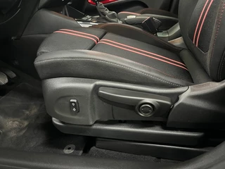 Opel Crossland 1.2 Turbo Level 4 / NL-auto / Met nieuwe distributieriem / 20