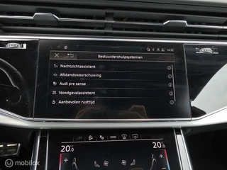 Audi Q8 55 TFSI e Quattro S-Line / Nachtzicht / HUD / Sfeer / 37