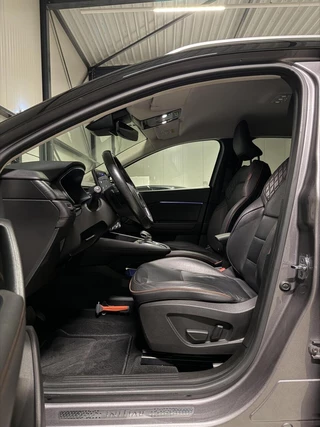 Renault Captur 1.3 TCe 155PK Initiale Paris Trekhaak Bose / 29