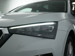 Skoda Scala 1.0 TSI First Edition | Pano | Stoelverwarming | Clima | Cruise | Carplay | / 31