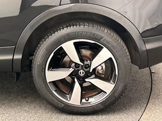 Nissan Qashqai 1.2 N-Connecta | Panoramadak | Navigatie | 360 camera | Stoel Verwarming | Cruise/Control | Climate/Control | / 16
