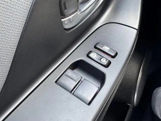 Toyota Yaris 1.5 Hybrid ASPIRATION 4S-BANDEN NAVI CRUISE CLIMA CAMERA BLUETOOTH NL-AUTO DEALER ONDERHOUDEN! / 18