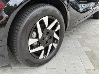 Opel Mokka 1.2 Turbo 145Pk Hybrid GS Automaat | Climate control | Achteruitrij Camera | Elektrisch Pakket | Apple Carplay/Android Auto | Cruise control | Verwarmbaar stuurwiel | 17"LM-Velgen / 10