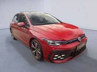 Volkswagen Golf 1.5 eHybrid GTE / 5JR Garantie / Pano / Trekhaak / 360 / HUD / DCC / Matrix / 4