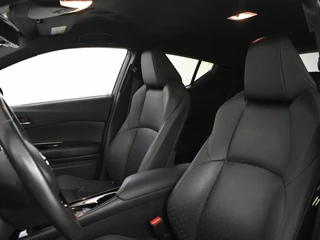 Toyota C-HR 1.8 Hybrid Style Allseasons | Leder | Blindspot / 13