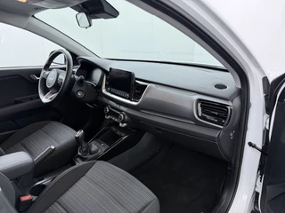 Kia Stonic 1.0 T-GDi MHEV DynamicLine  - Apple Carplay/ Android Auto - Cruise Control - Airco - Achteruitrijcamera - Fabrieksgarantie tot 02-2032 of 150.000km / 40