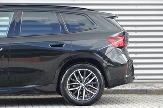 BMW X1 xDrive25e  | M-Sport | Panodak | Trekhaak | Camera | Leder | / 9