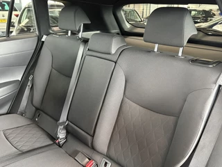 Toyota Corolla Cross 1.8 Hybrid 140 Style Plus  KEYLESS/CAMERA/NAVI/DODEHOEK/WINTERPACK / 29
