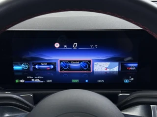 Mercedes-Benz EQB EQB 300 4Matic AMG / 39