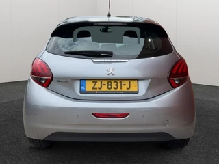 Peugeot 208 1.2 PureTech BlueLease Allure Navigatie Clima Velgen / 31