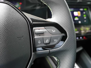 Peugeot 308 1.2 Hybrid 136 e-DCS6 GT | Demo | Automaat | Keyless entry & start | Led verlichting | 18 inch Lichtmetalen velgen | Navigatie | Adaptive cruise control | Rondom camera | Regensensor / 18