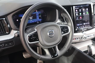 Volvo XC60 T6 Recharge AWD R-Design | Stoelverwarming & Koeling | 360° Camera | Panoramadak | Long Range | H/K | Keyless / 36