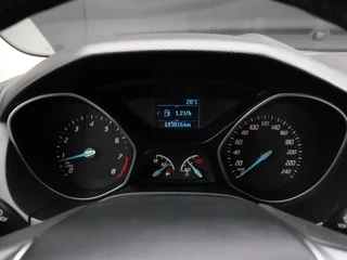 Ford Focus Wagon 1.0 EcoBoost Edition / 6