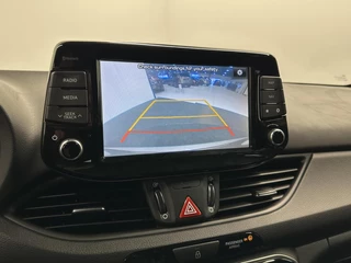 Hyundai i30 1.0 T-GDI Comfort CLIMATE CAMERA CARPLAY LM / 30