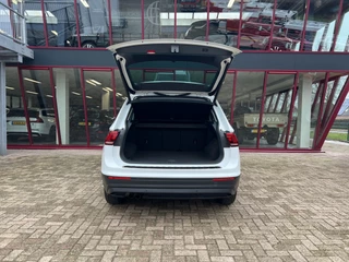 Volkswagen Tiguan 1.4 TSI ACT Highline  | ACC | Navi | PDC | Stoelverw. | / 32