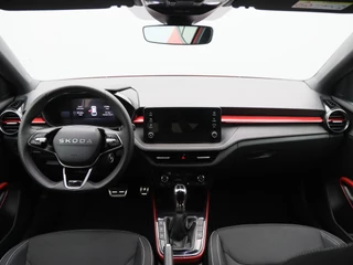 Škoda Fabia 1.0 TSi Monte Carlo 115 Pk Automaat | Stoelverwarming | Camera | Climatronic | CarPlay | Cruise Control | 17 Inch | 27.303 Km !! / 32
