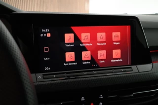 Volkswagen Golf Variant 1.5 eTSI 150pk DSG 2x R-Line h/k Navigatie Adaptive Cruise PDC Virtual Cockpit / 22