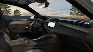 Peugeot 408 1.2 GT Exclusive Hybrid 145 | NIEUW | Uit voorraad leverbaar! | Schuif/Kantel dak | Focal Audio | Camera rondom | Stoelverwarming voor en achter | Elektrisch verstelbare voorstoelen | Dodehoek detectie | Elektrische Kofferklep / 9