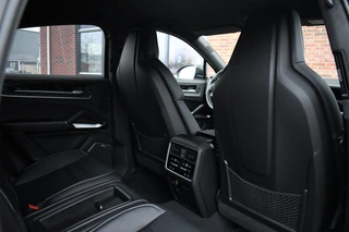 Porsche Cayenne Coupé 4.0 Turbo E-Hybrid GT  Burmester PDCC Carbon HUD ACC 360 / 30