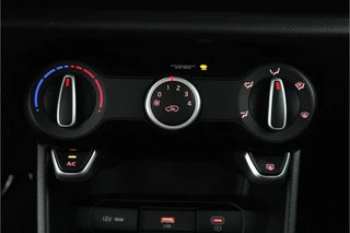 Kia Picanto 1.0 DPI DynamicLine Autmaat - Apple Carplay/Android Auto - Cruise Control - Navigatie - Achteruitrijcamera -Fabrieksgarantie tot en met 06-2032 / 29
