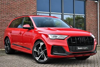 Audi Q7 55 TFSI e quattro S-Line  Rijklaar! Pano 22inch Contourzetels Luchtv / 20