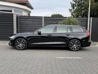 Volvo V60 Inscription 2.0 T4 190PK Automaat Navigatie, Leder, Elektrische Voorstoelen, Keyless, Elektrische Kofferklep, Stoelverwarming, Parkeersensoren, Trekhaak 13P automatisch wegklapbaar / 7