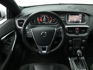 Volvo V40 1.5 T3 Polar+ Sport Trekhaak | Panoramadak | Navigatie | Camera / 20