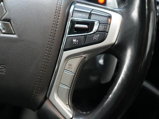 Mitsubishi Outlander 2.0 PHEV Pure / 22