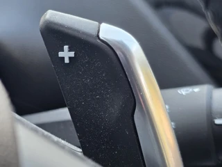 Peugeot 208 1.2 e-VTi Style NAVI TEL PDC CRUISE CONTROL / 19