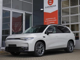 Leapmotor C10 Design REEV 28.4 kWh | Trekhaak | Full options | Stuurverwarming | Stoelverwarming en koeling | Elektrisch verstelbare voorstoelen | Navigatie | Keyless entry & start | 20 inch lichtmetalen velgen | Led verlichting / 48
