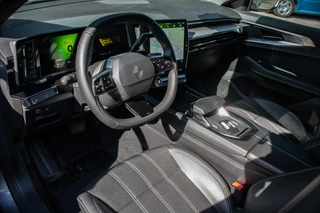 Renault Austral E-Tech full hybrid 200 techno | Automaat | Handsfree Achterklep / 4