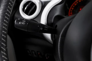 Renault Twingo 1.0 SCe 70 PK Limited Org. NL  | Cruise | PDC | Airco | LM 15" | / 31