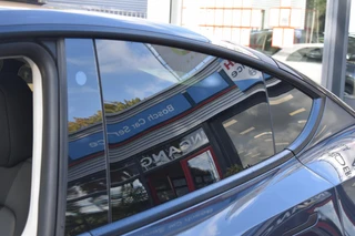 Tesla Model Y Long Range AWD 75 kWh AMD Ryzen | Trekhaak | Leer | Panorama | 12 mnd BOVAG garantie | Whatsapp 06-53188999 / 20