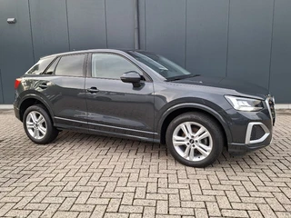 Audi Q2 35 TFSI Advanced * AUTOMAAT* Parkeercamera* Adaptieve Cruise Control * Stoelverwarming * 64.000KM * / 18