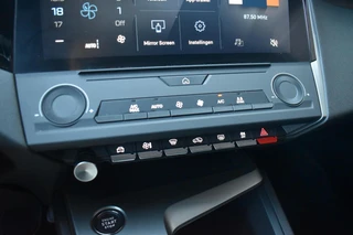 Peugeot 308 SW 1.2 PureTech Active Pack CARPLAY LMV TREKHAAK / 28
