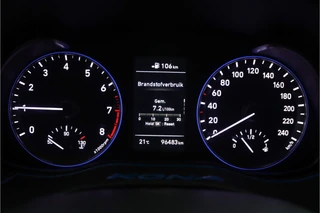 Hyundai Kona 1.0T Premium  - Elektrische Stoelen - Trekhaak - Stoelverwarming - Achteruitrijcamera - Climate Control - Apple Carplay/Android Auto - Virena Zekerheidspakket t.w.v. €895,- / 22