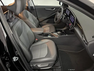 KIA Niro 1.6 GDi Hybrid 141pk DCT6 DynamicLine I Trekhaak / 27