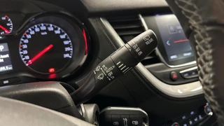 Opel Grandland X 1.2 Turbo Innovation AUTOMAAT STOELVER CRUISE CAMERA NAVI LM CARPLAY. / 32
