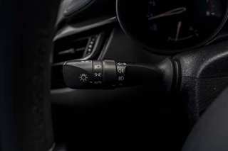 Toyota C-HR 1.2 Urban  | Trekhaak | Camera | NL Auto / 34
